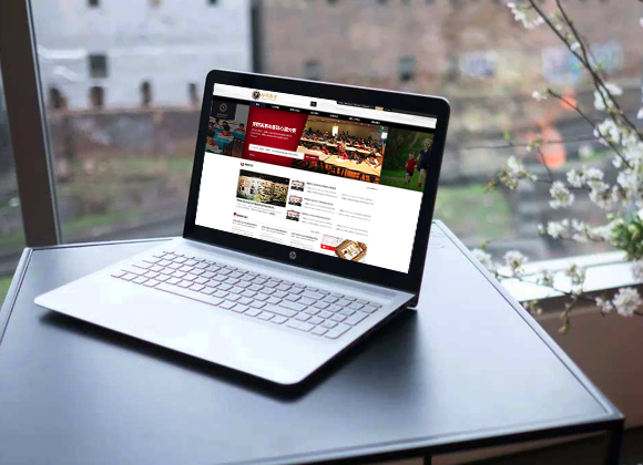 校園英文教育官方網(wǎng)站制作